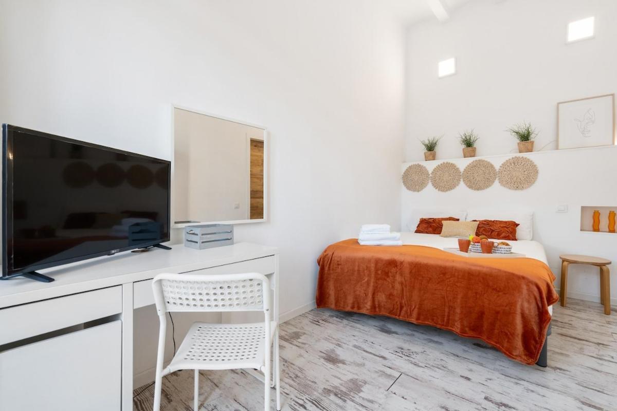 Lodging Apartments Pere IV — Fotos 1